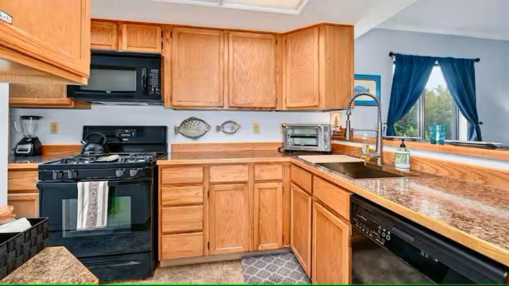 Fishy-Fishy Townhome Kenai Exterior photo